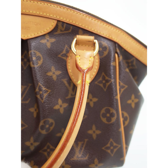 Louis Vuitton Monogram Tivoli PM Handbag - Picture 7 of 9